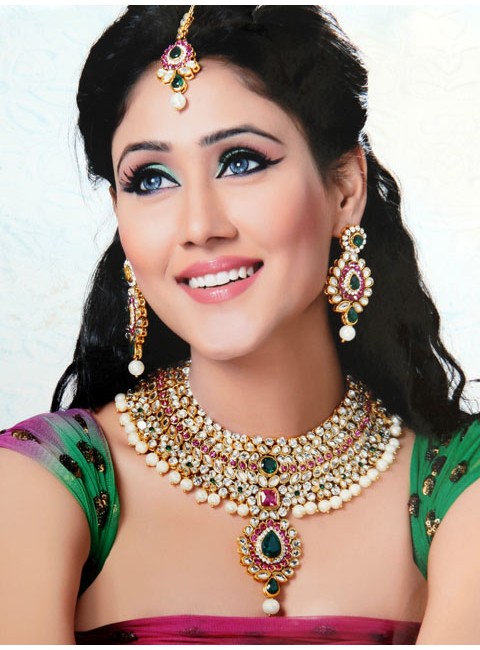 kundan-jewelry-set